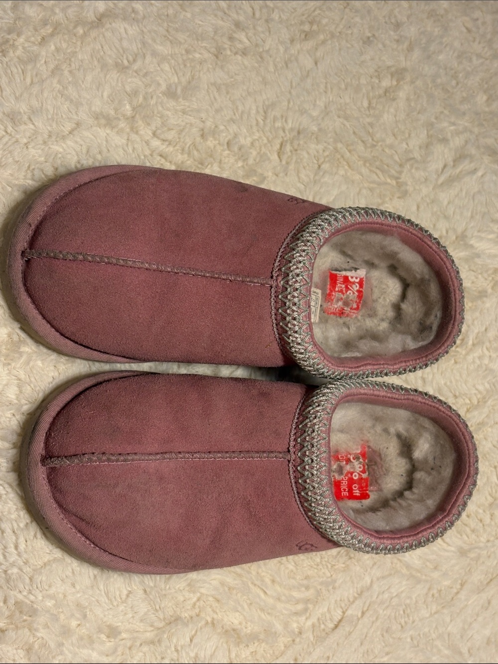 UGG women  Slip-On Shearling Lined Slippers - Dusty Rose